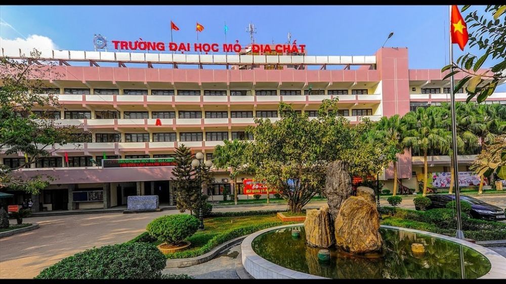 Khai mạc khảo sát chính thức đánh giá ngoài chu kỳ 2 Trường Đại học Mỏ - Địa chất